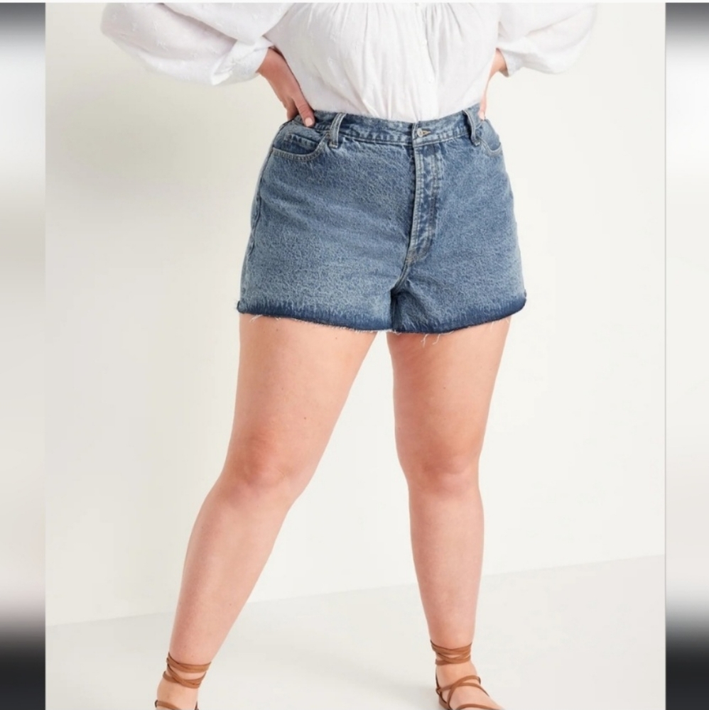 OLD NAVY 24 Plus NWT High Rise Raw Hem Shorts women's denim